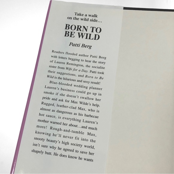Born to Be Wild by Berg, Patti NEW Hardback With Dust Jacket - Picture 2 of 5